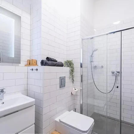 Apartment Lavender Time Studio With A Garden View Balcony *