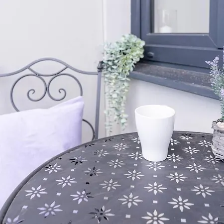 Lavender Time Studio With A Garden View Balcony Brünn