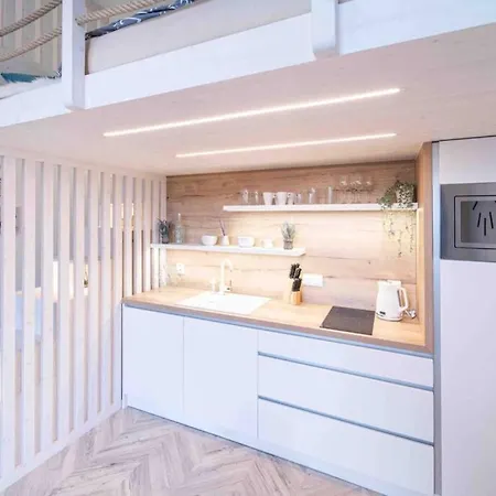 Lavender Time Studio With A Garden View Balcony * 布尔诺